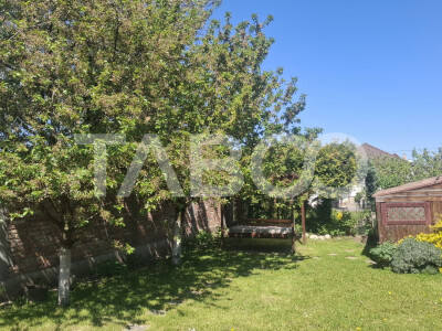 COMISION 0% Casa individuala de vanzare cu gradina acces auto si garaj