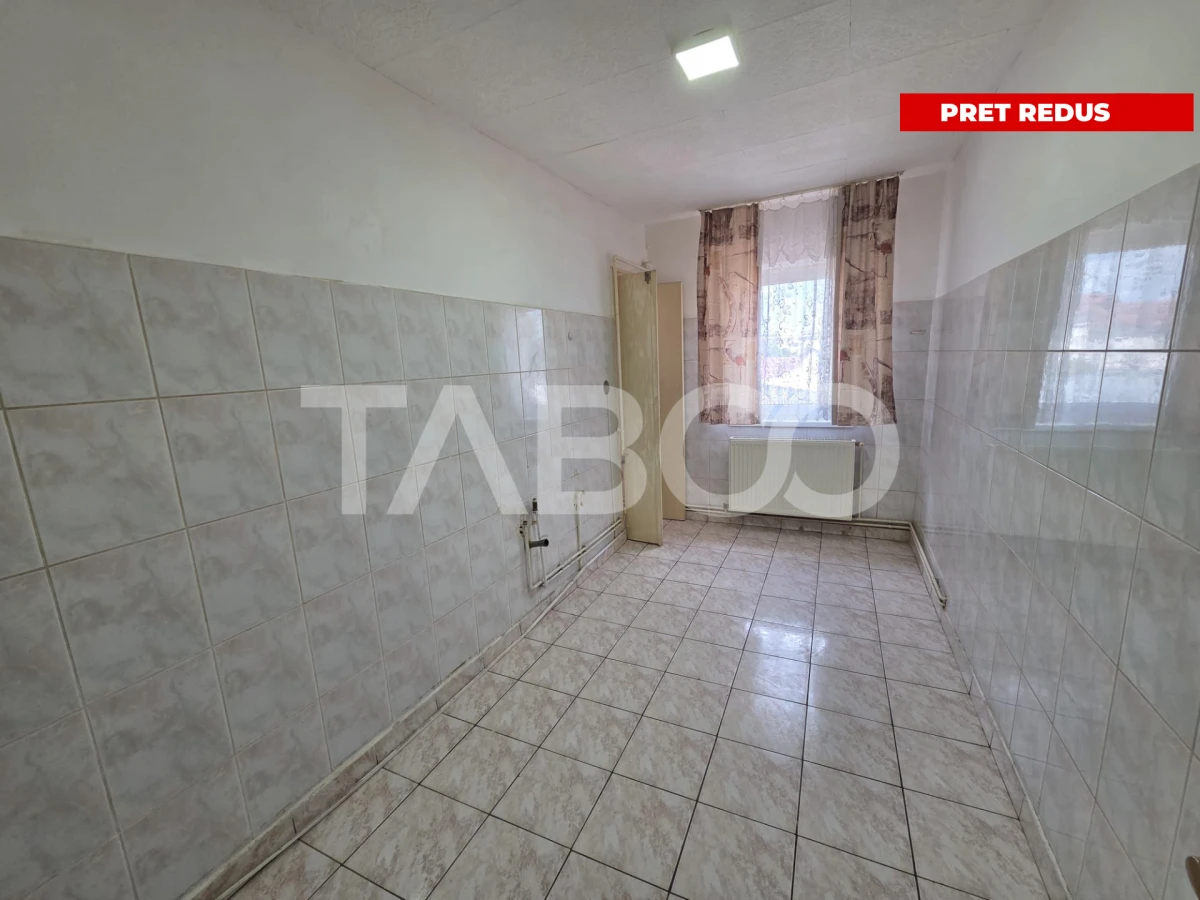 Apartament 2 camere decomandat Zona Stejarului 55 mp utili - 1