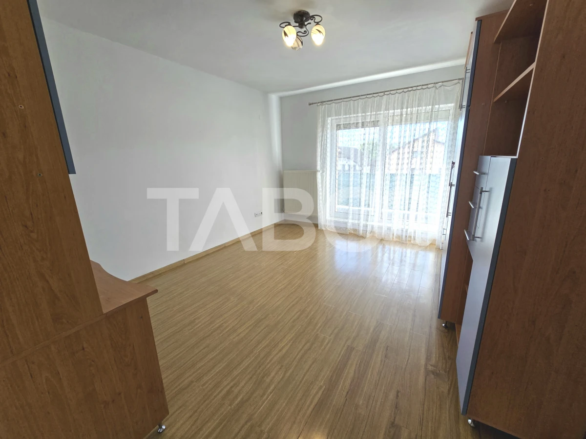 Apartament decomandat 3 camere etaj 2 terasa parcare Selimbar Sibiu - 8