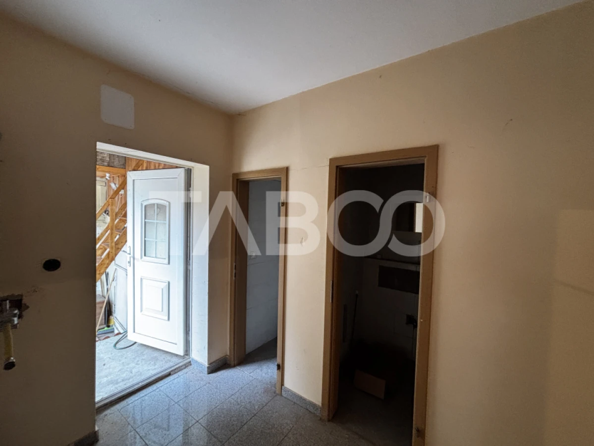 Apartament de vanzare cu 4 camere 110 mp Orasul de Jos Sibiu - 10