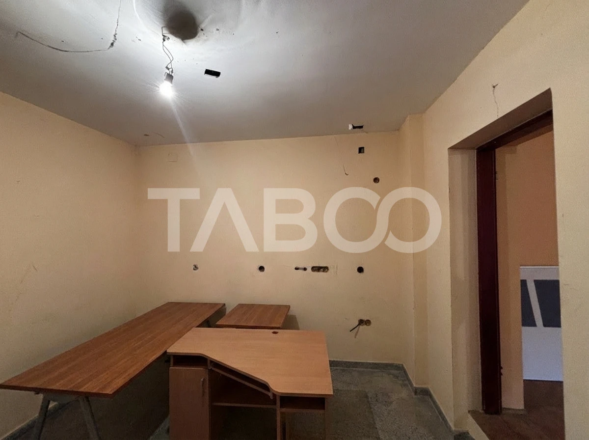 Apartament de vanzare cu 4 camere 110 mp Orasul de Jos Sibiu - 7
