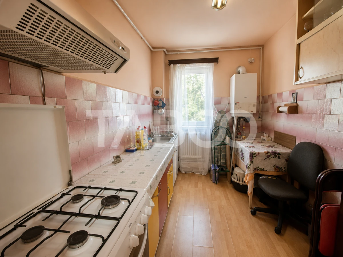 Apartament de vanzare 2 camere si pivnita parter inalt Rahovei Sibiu - 5