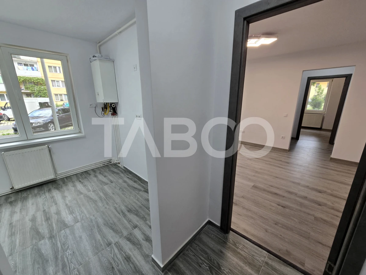 Apartament 2 camere de vanzare 47 utili renovat complet Terezian Sibiu - 9