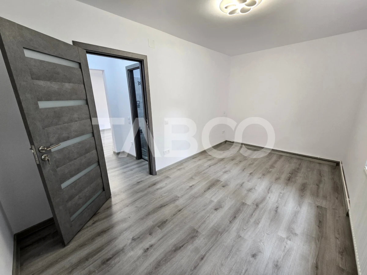 Apartament 2 camere de vanzare 47 utili renovat complet Terezian Sibiu - 5
