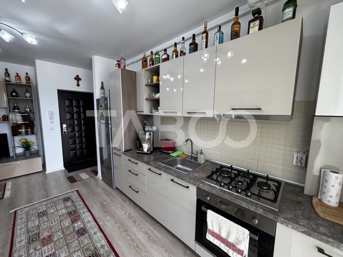 Apartament 2 camere de vanzare 38mpu si boxa zona Turnisor Sibiu - 3