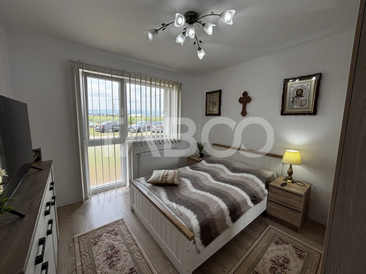 Apartament 2 camere de vanzare 38mpu si boxa zona Turnisor Sibiu - 2