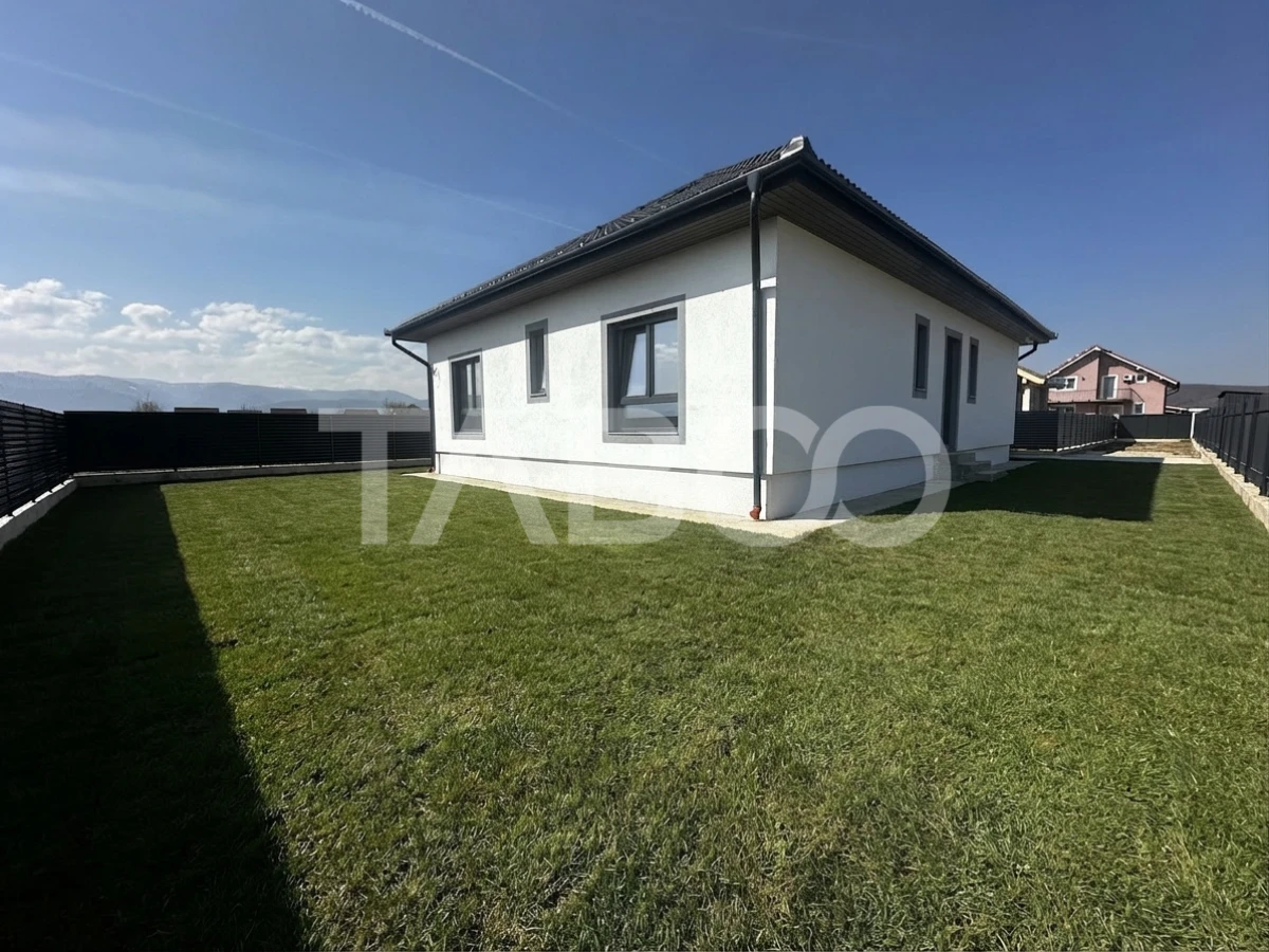 Casa individuala de vanzare pe 1 singur nivel de vanzare Cristian - 1