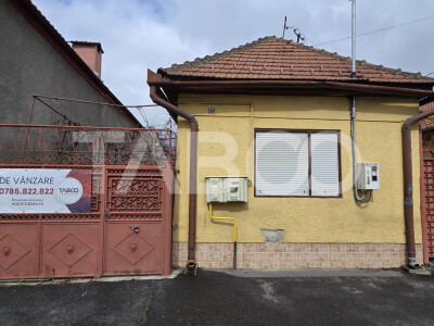Casa individuala de vanzare cu teren de 320 mp in zona Lupeni Sibiu