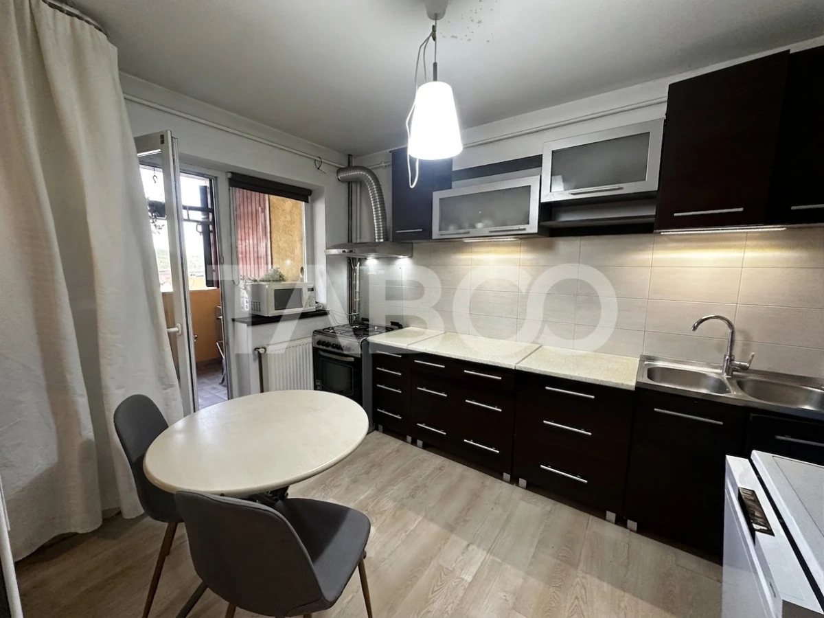 Apartament decomandat de vanzare 55 mpu 2 camere pod in Selimbar - 5
