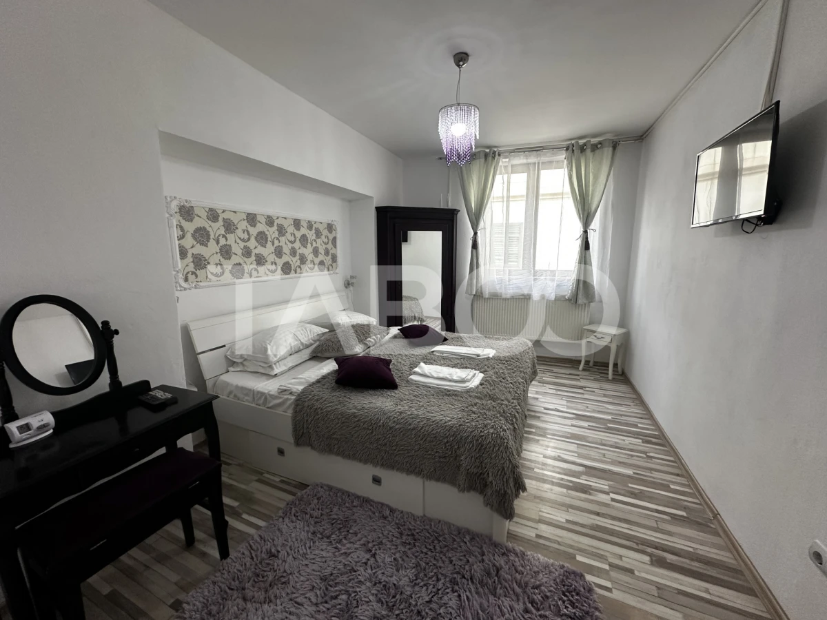 Apartament de vanzare 2 camere pretabil spatiu comercial in Sibiu - 3