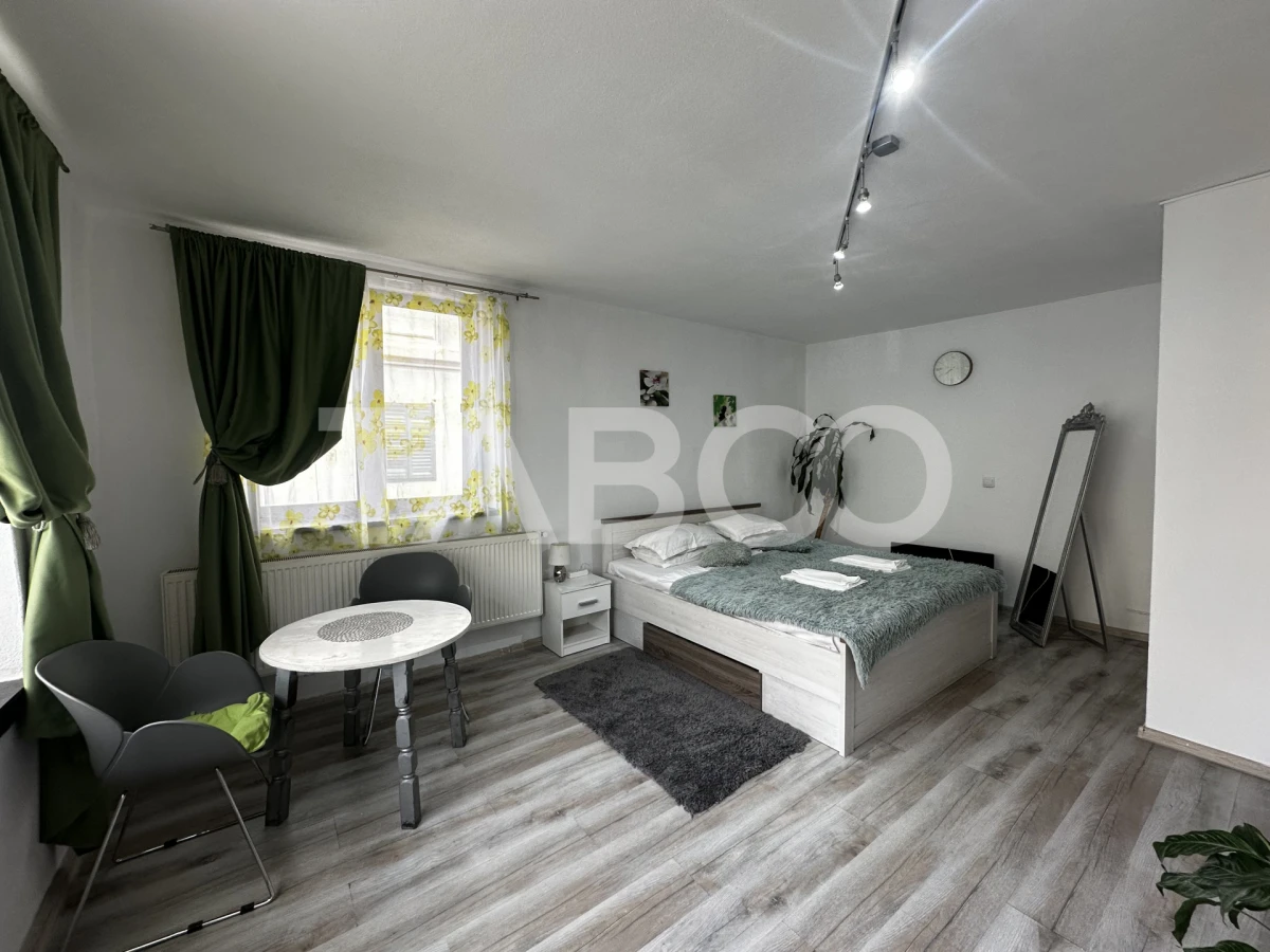 Apartament de vanzare 2 camere pretabil spatiu comercial in Sibiu - 1