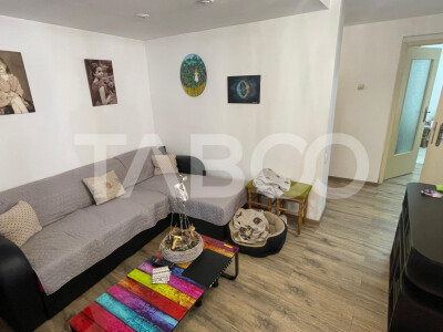 Casa 4 camere de vanzare in Lazaret cu garaj demisol generos mansarda