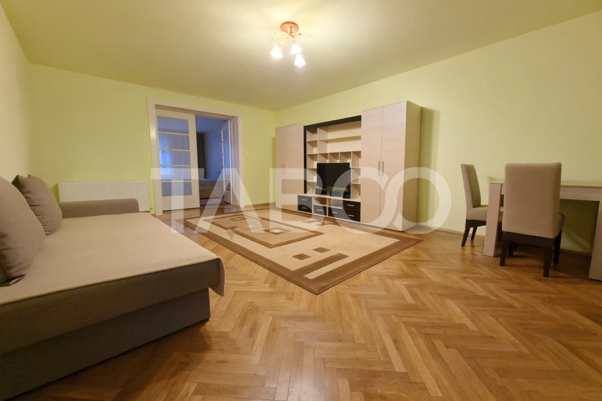 Apartament spatios de vanzare cu 3 camere la etajul 1 in Orasul de Jos - 2