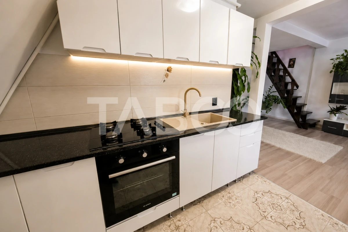 Apartament cu 3 camere de vanzare - mansarda Vasile Aaron - intabulata - 7