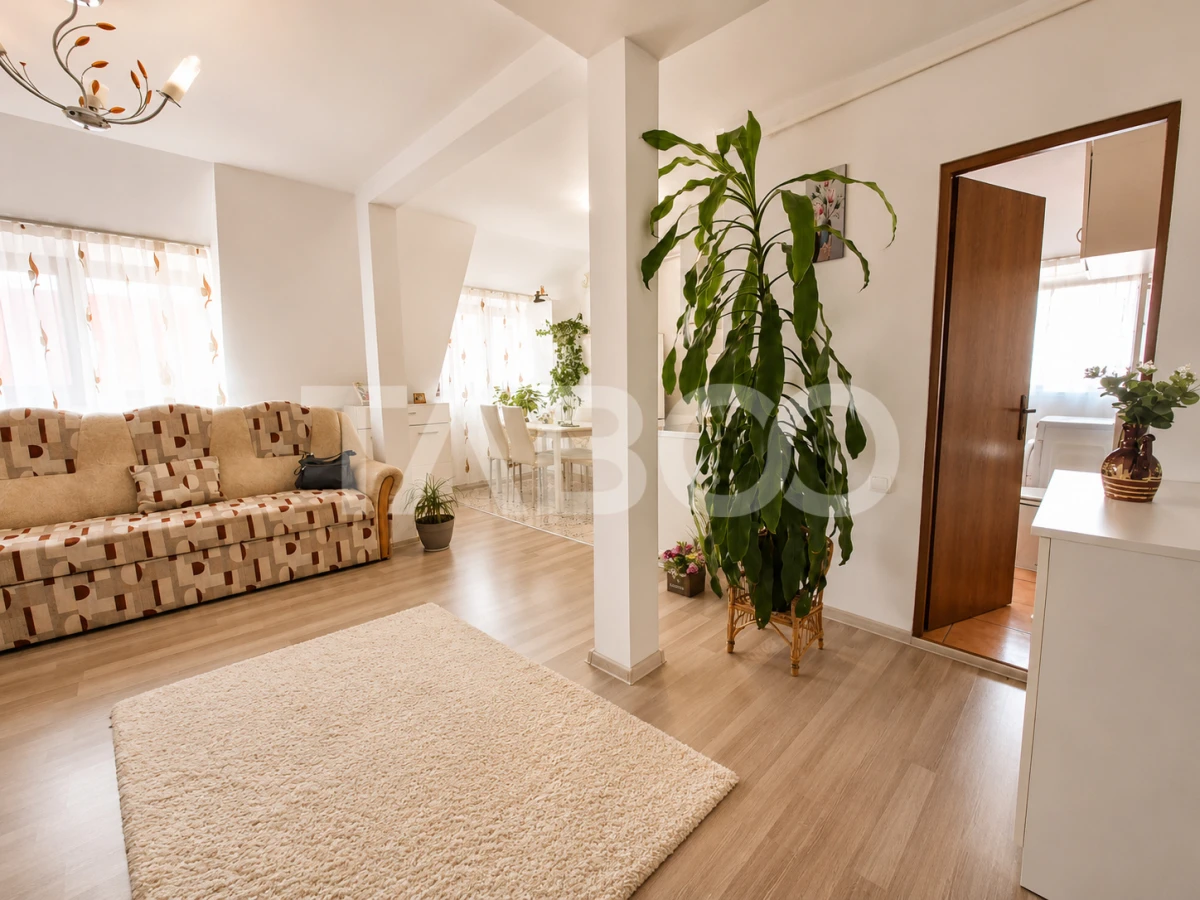 Apartament cu 3 camere de vanzare - mansarda Vasile Aaron - intabulata - 4
