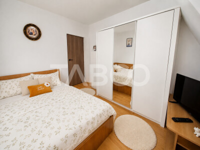 Apartament cu 3 camere de vanzare - mansarda Vasile Aaron - intabulata