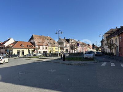 Spatiu comercial de vanzare 89 mpu inchiriat cu 1200 euro/luna