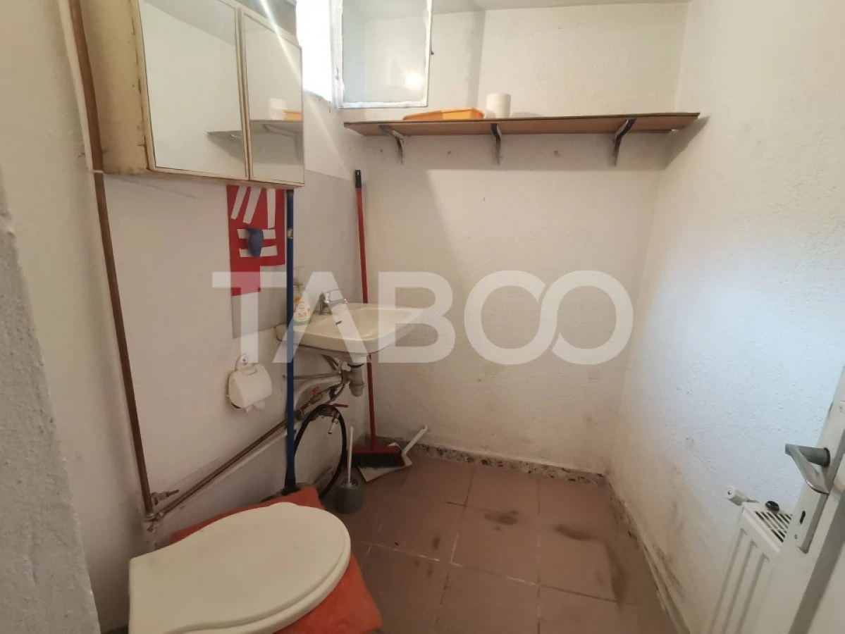 Spatiu birou de inchiriat 40 mp compartimentat zona Turnisor Sibiu - 5
