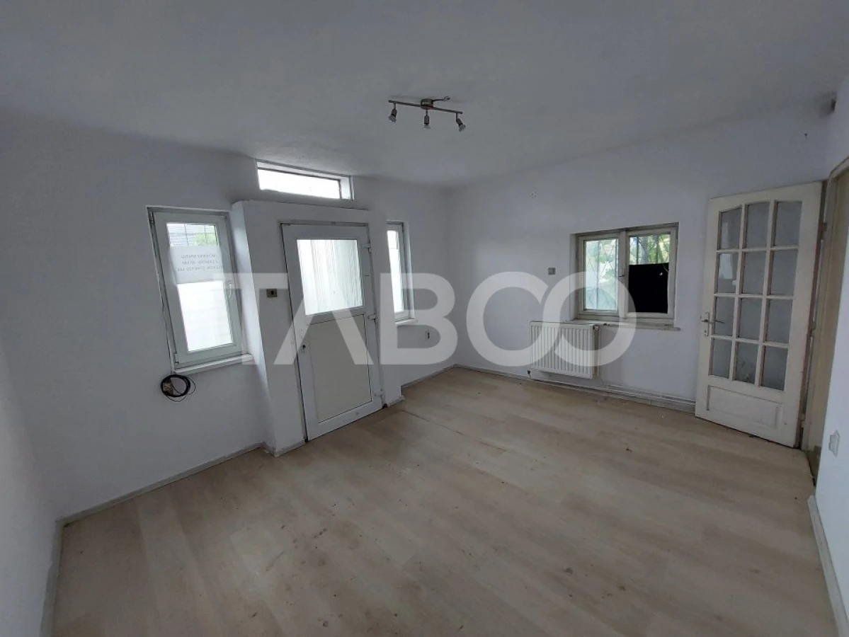 Spatiu birou de inchiriat 40 mp compartimentat zona Turnisor Sibiu - 2
