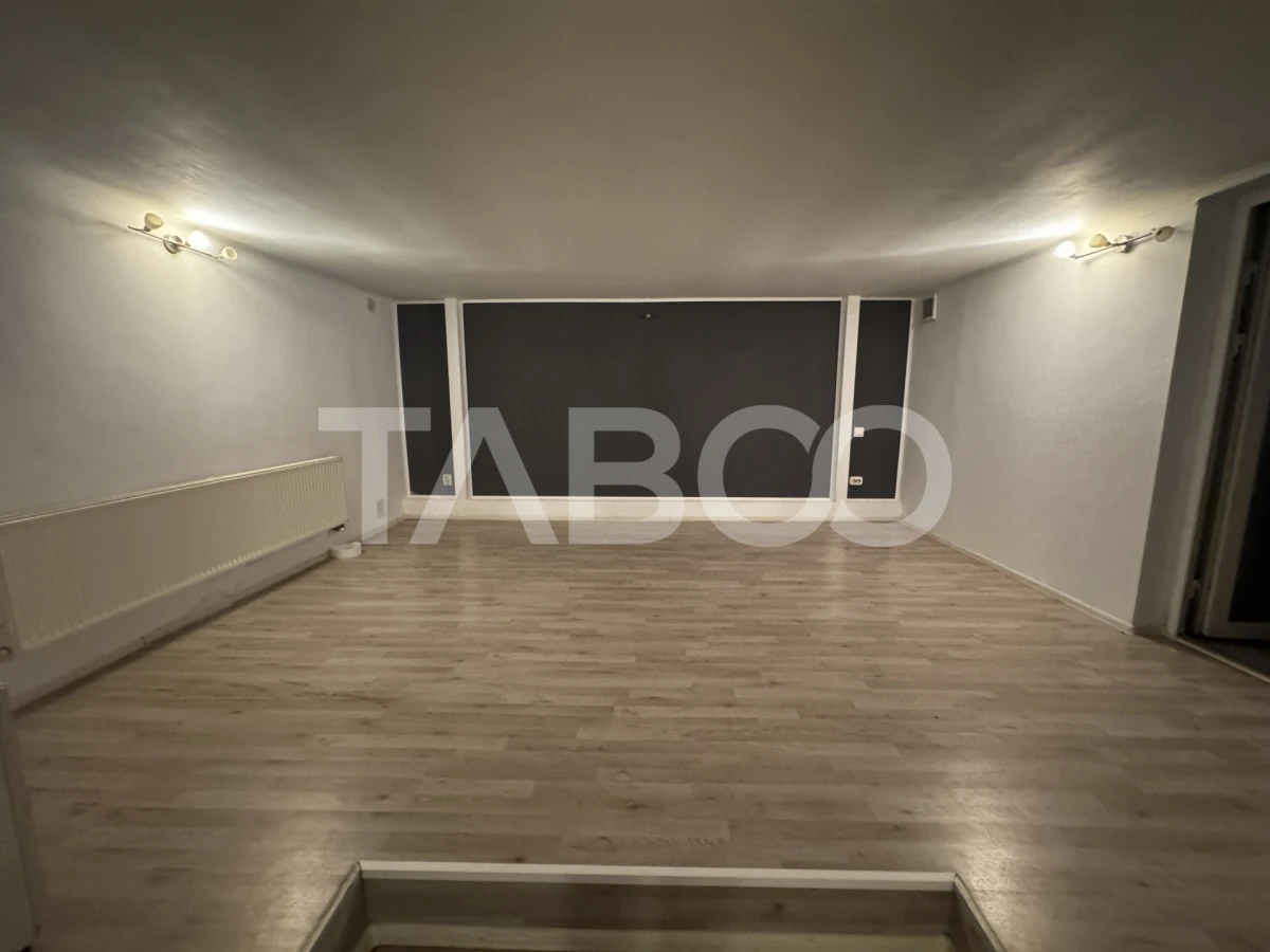 Spatiu comercial de inchiriat 4 camere 85 mpu Central Sibiu - 10