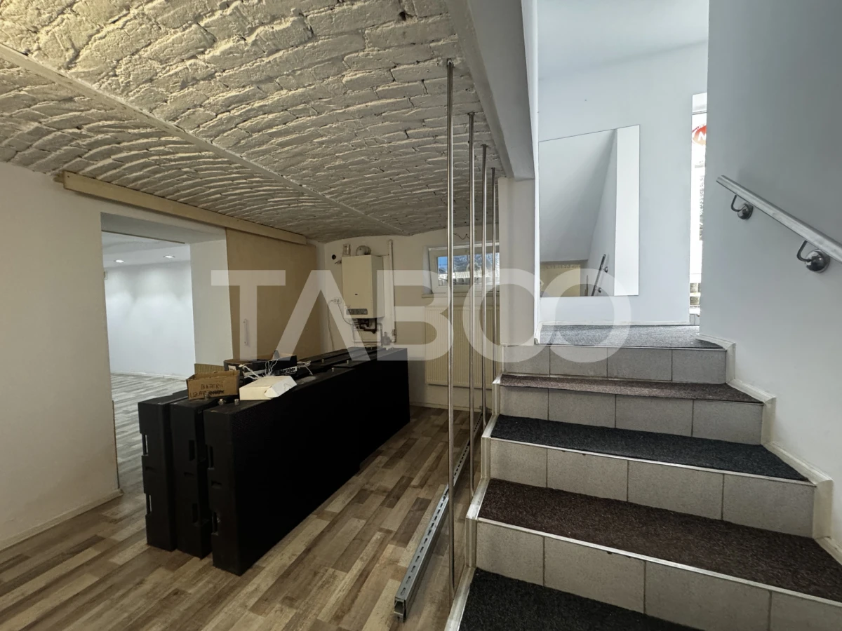 Spatiu comercial de inchiriat 4 camere 85 mpu Central Sibiu - 8