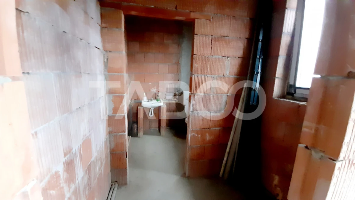 Spatiu comercial de vanzare cu vad pietonal si auto Turnisor Sibiu - 6