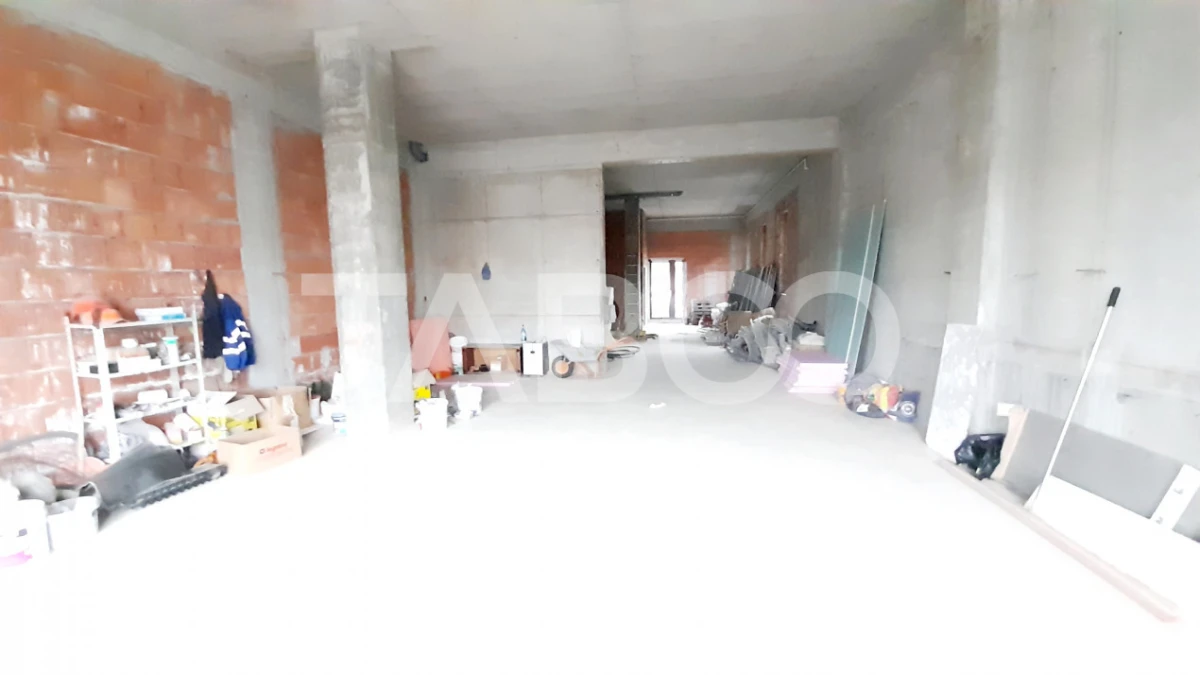 Spatiu comercial de vanzare cu vad pietonal si auto Turnisor Sibiu - 2