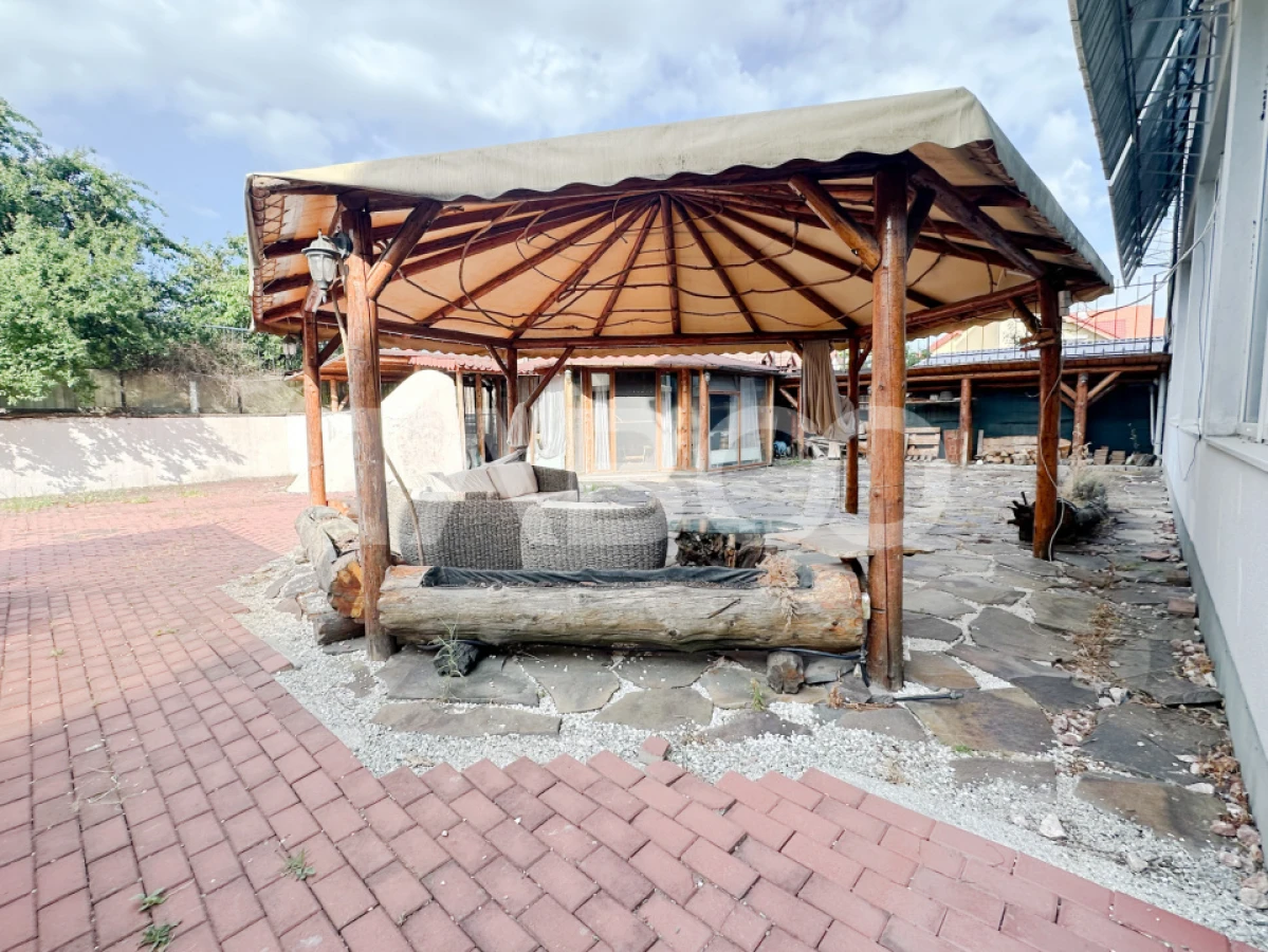 De inchiriat spatiu de birouri 150 mp utili 5 parcari Calea Poplacii - 8