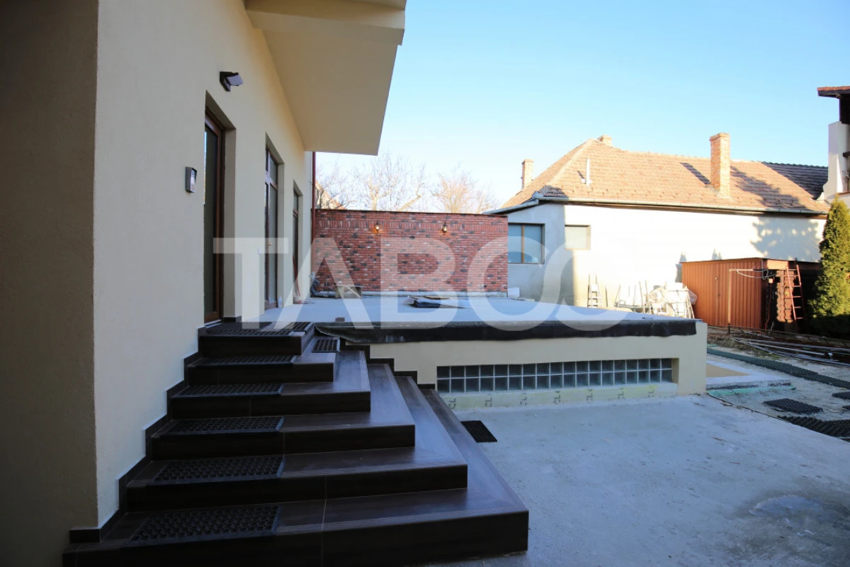 Spatiu comercial 180mp de inchiriat zona centrala Sibiu - 3
