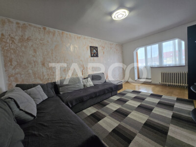 Apartament decomandat 3 camere de inchiriat 64mp zona Strand Sibiu