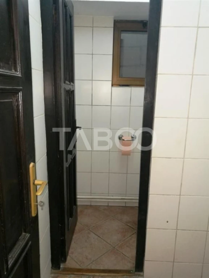 Spatiu de birouri de vanzare 268 mpu etaj 1 zona Turnisor Sibiu - 9