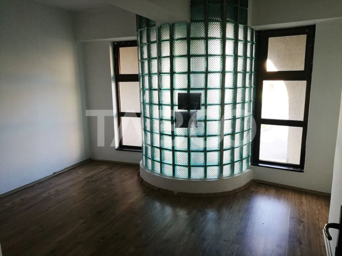 Spatiu de birouri de vanzare 268 mpu etaj 1 zona Turnisor Sibiu - 4