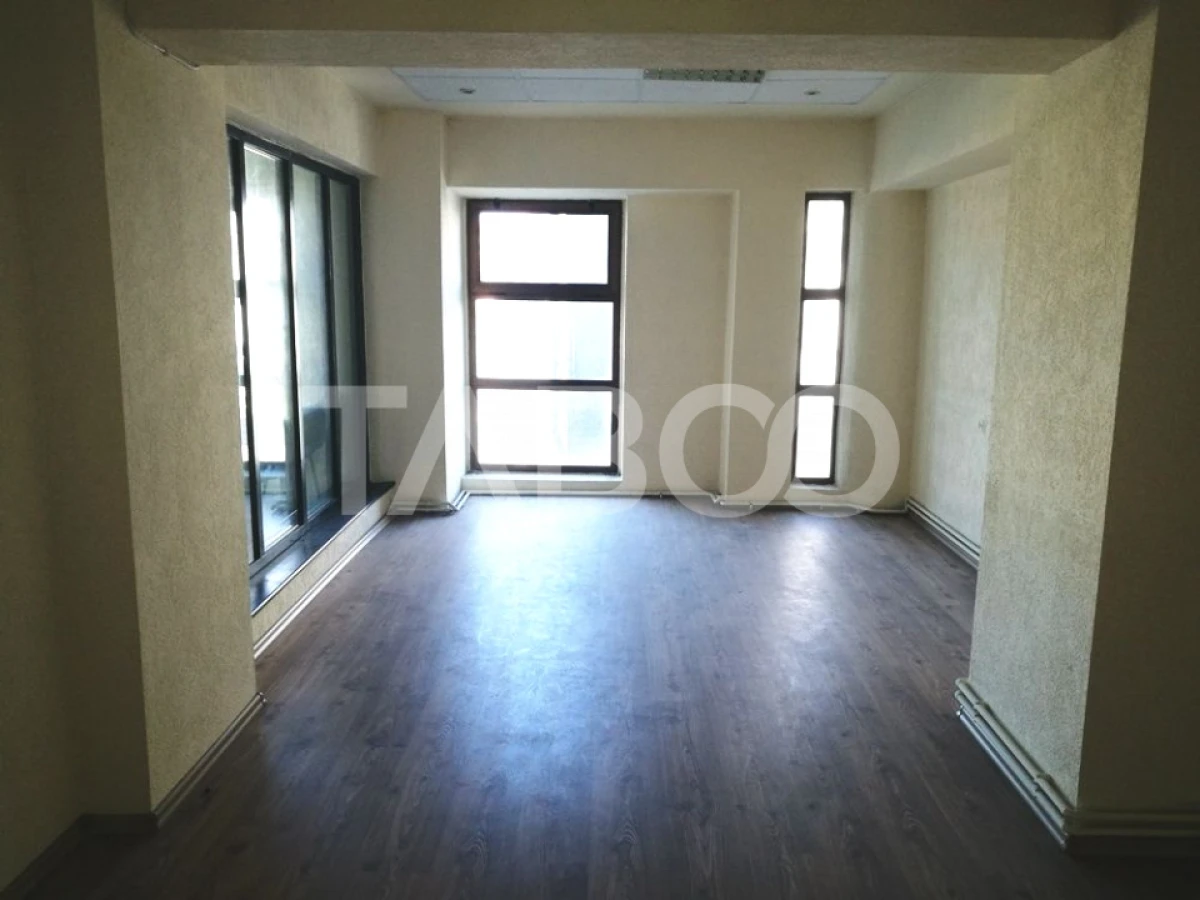 Spatiu de birouri de vanzare 268 mpu etaj 1 zona Turnisor Sibiu - 3