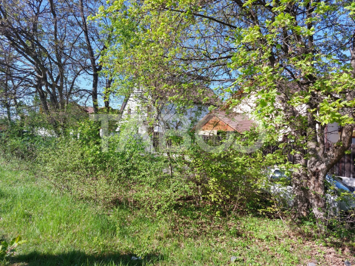 Teren 3445 mp intravilan front 26 m utilitati in zona in Cisnadie - 2