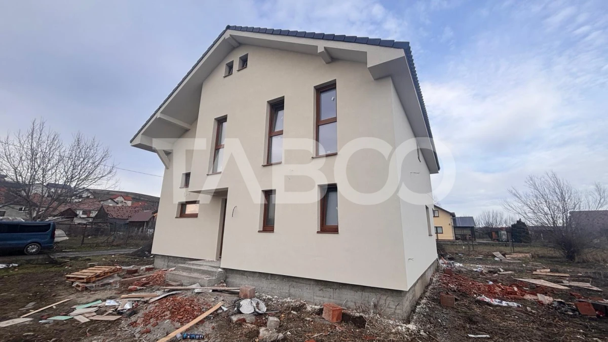 Casa de vanzare individuala constructie noua 2025 Sura Mare - 1