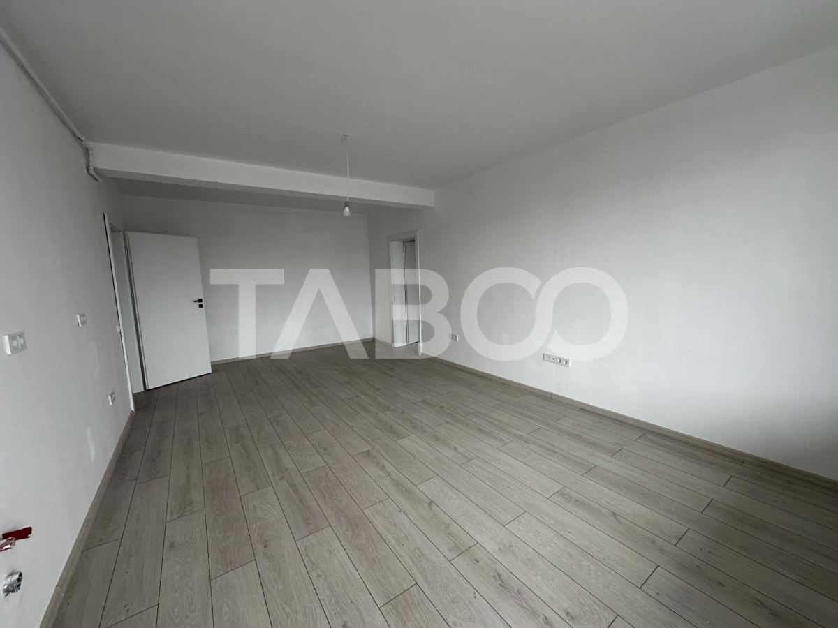 Apartament decoamandat 2 camere 71 mpu dressing balcon Selimbar etaj 1 - 1