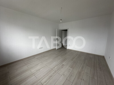 Apartament decomandat de vanzare 52 mpu 2 camere 2 logii loc parcare