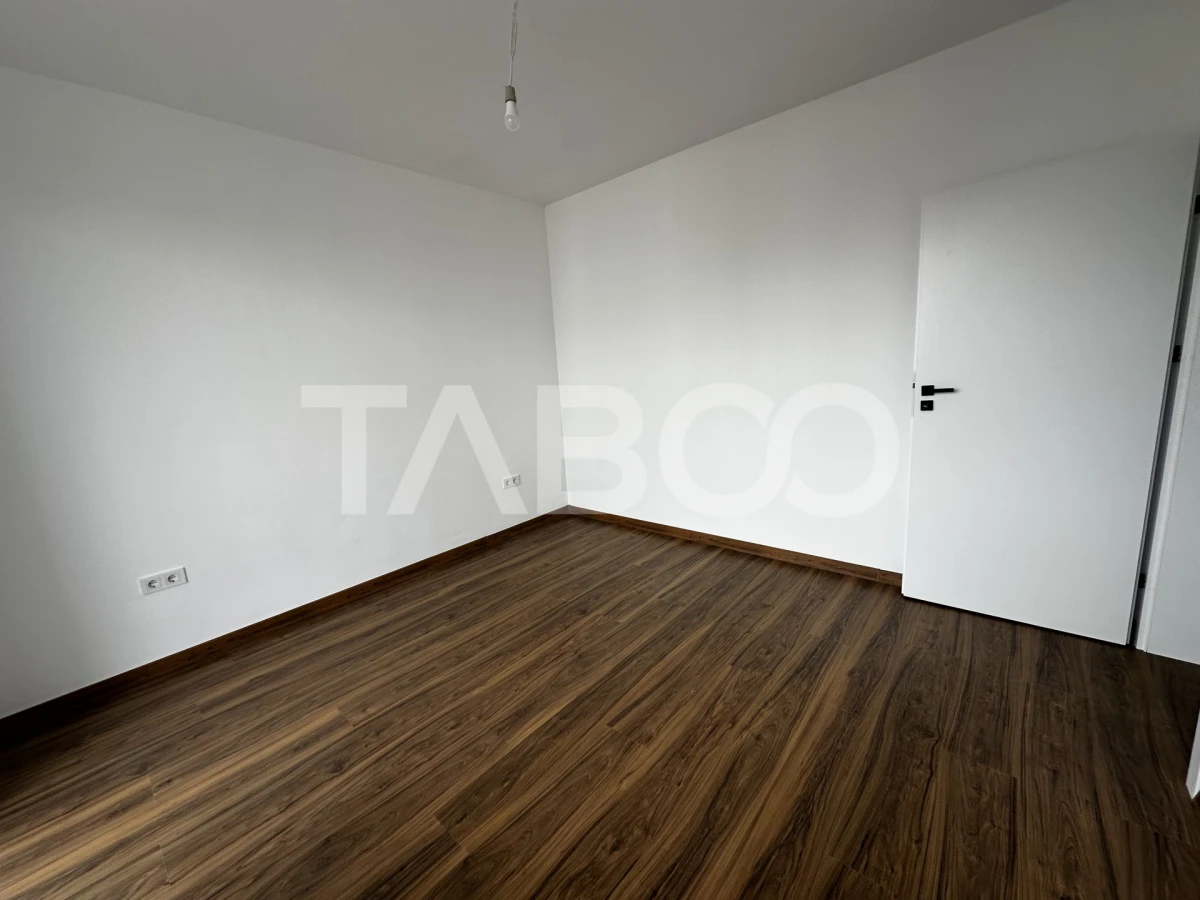 Apartament de vanzare 3 camere 2 bai 1 logie 1 balcon loc de parcare - 4