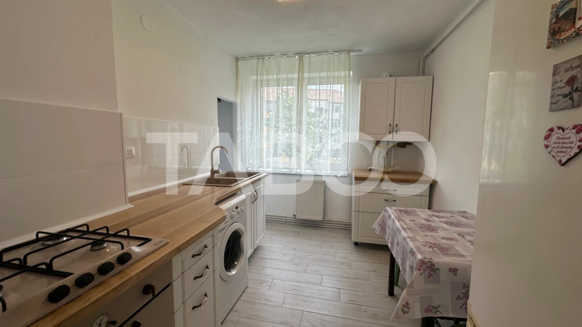 Apartament 2 camere decomandat 45 mpu mobilat zona Terezian Sibiu - 4