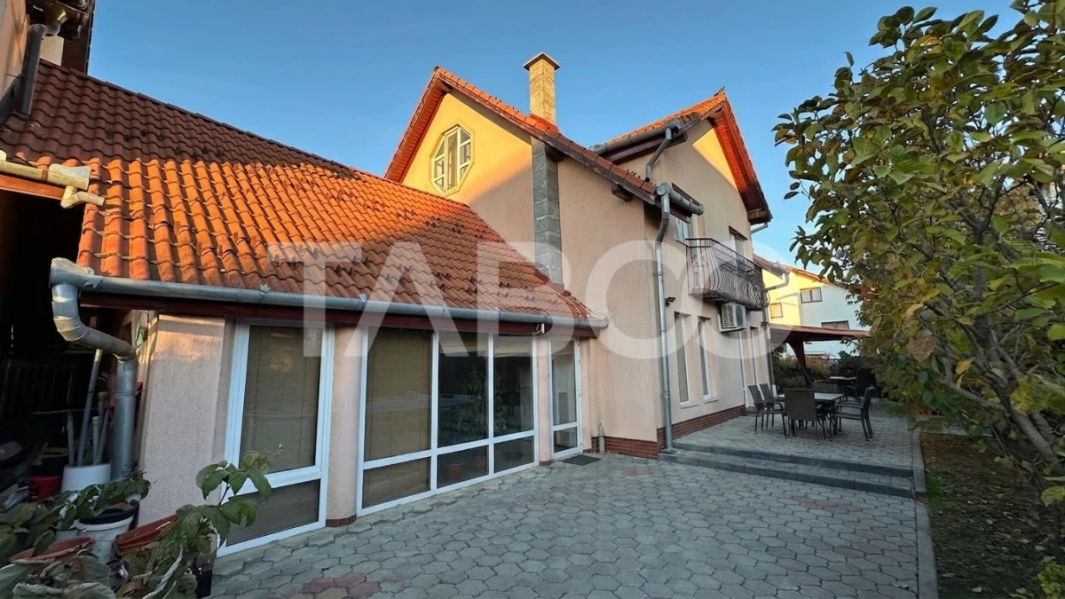 Casa Individuala 290mpu cu garaj teren liber 550m zona Selimbar Sibiu - 2