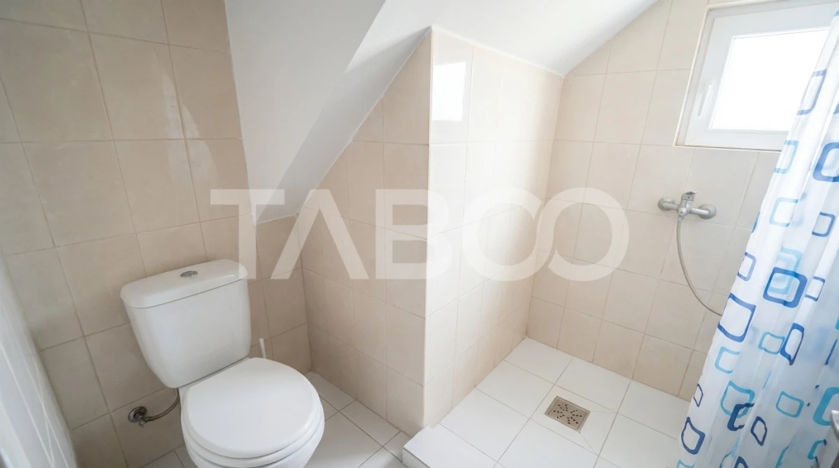 Casa individuala 4 camere cu curte de 550 mp 2 bai Cristian Sibiu - 10