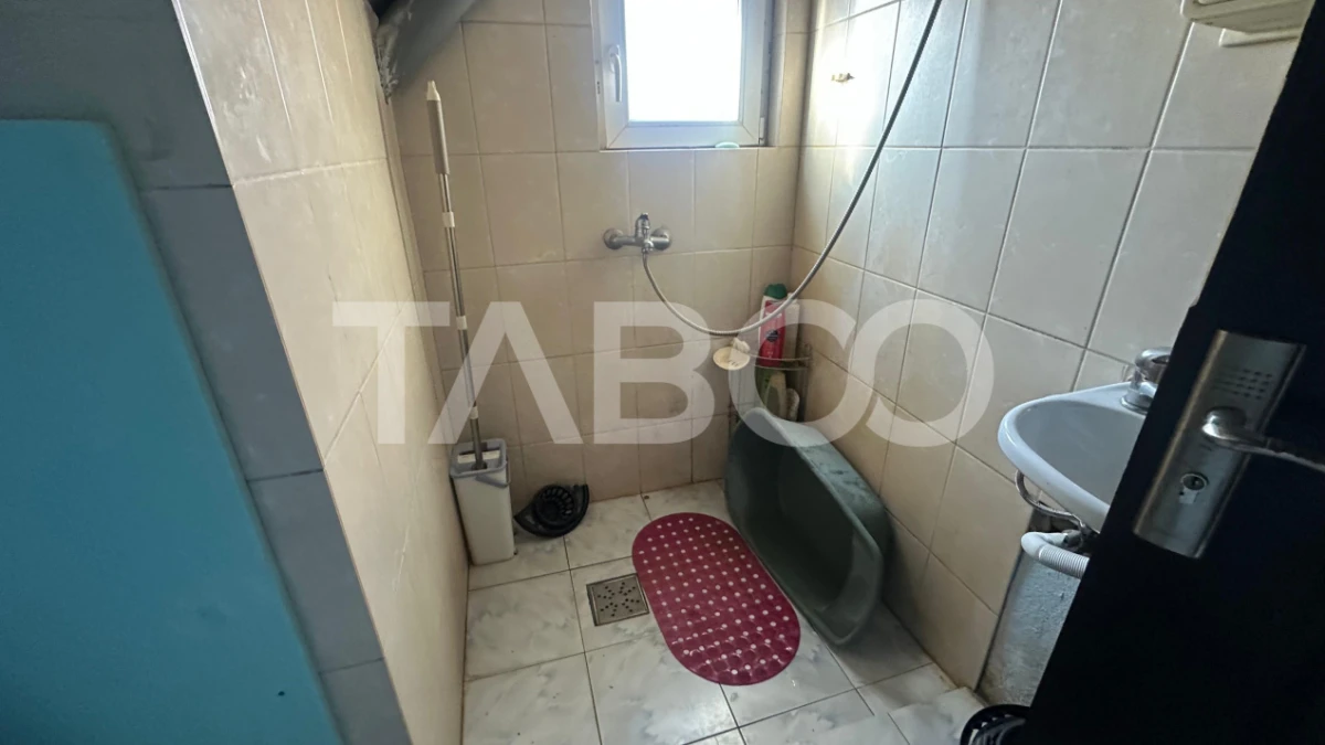 Casa individuala 4 camere cu curte de 550 mp 2 bai Cristian Sibiu - 7