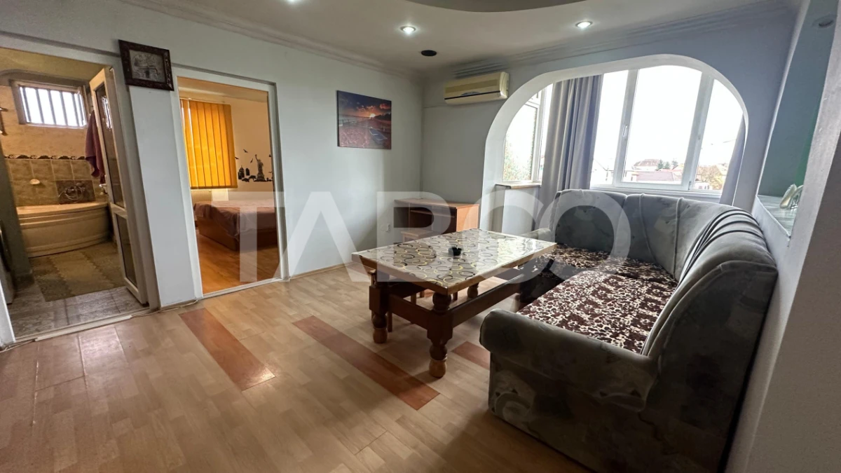 Apartament 3 camere etaj intermediar 2 balcoane zona Terezian Sibiu - 3