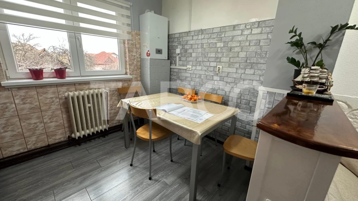 Apartament la casa 4 camere pivnita curte privata zona Lazaret Sibiu - 9