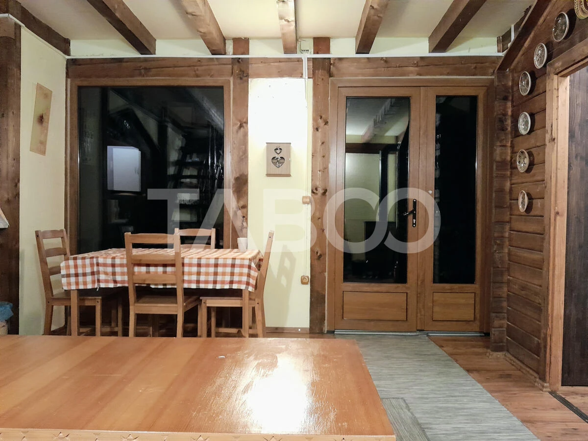 Casa de vacanta cu vedre spre munti curte de 640 mp in Tropinii Noi - 4