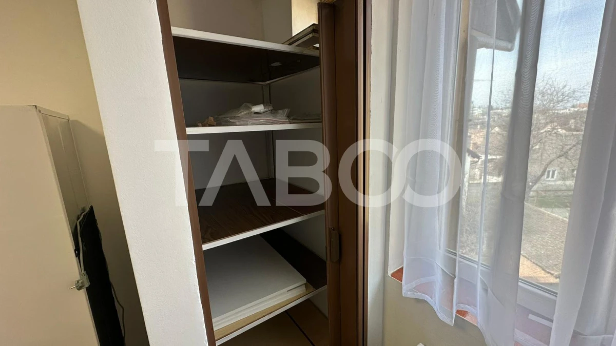 Apartament 2 camere loc de parcare modern balcon zona Turnisor Sibiu - 10