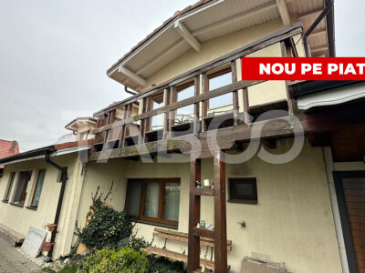 Casa cu acces auto cu 2 apartamente separate garaj Piata Cluj Sibiu