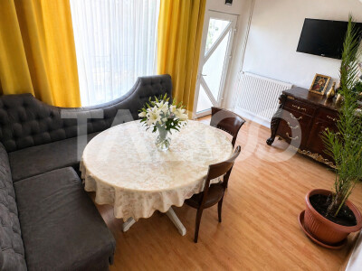 Apartament de vanzare 3 camere la casa si pivnita Selimbar Sibiu