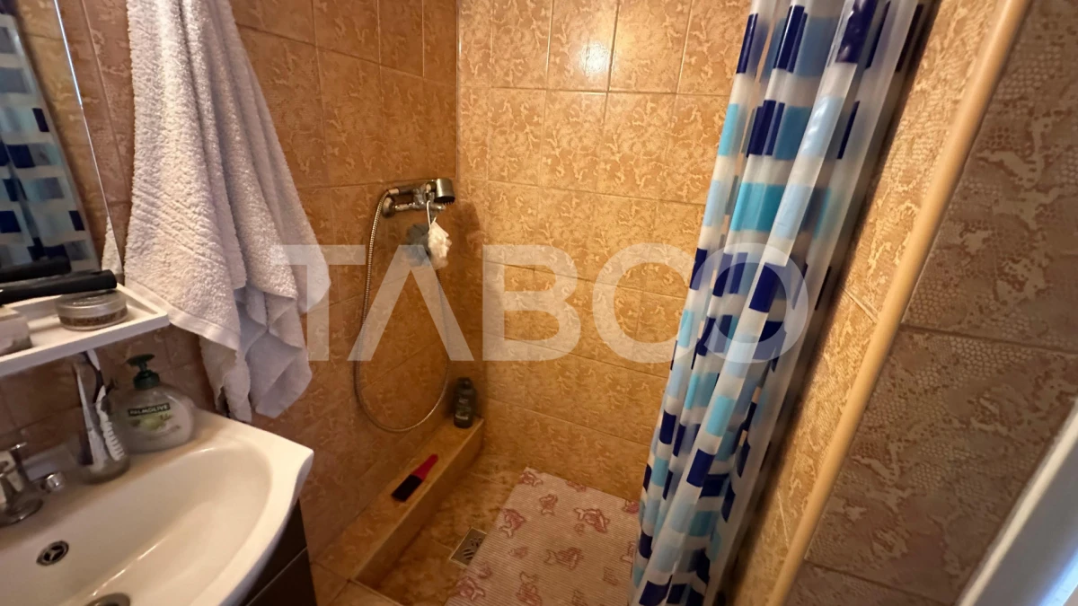 Apartament la casa de vanzare 2 camere cu cu pivnita Selimbar Sibiu - 5