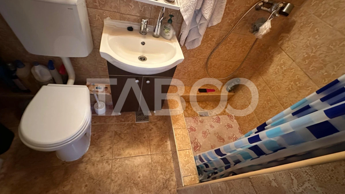 Apartament la casa de vanzare 2 camere cu cu pivnita Selimbar Sibiu - 3